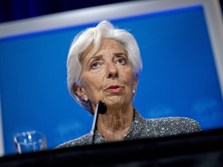 AMB Başkanı Lagarde, temiz enerji vurgusu yaptı