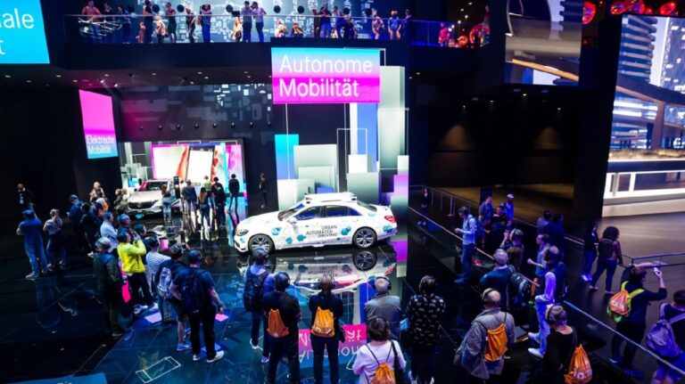 Münih’teki IAA Mobility 2023’ün yıldızı elektrikli araçlar oldu