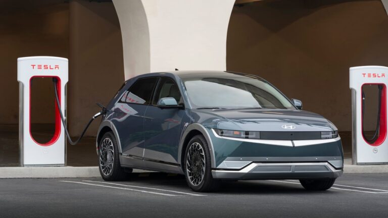Hyundai ve Kia, Tesla şarjı ile şarj olacak