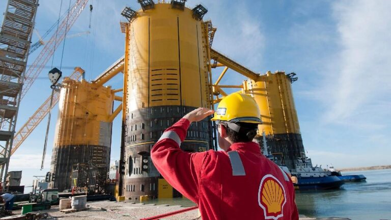 Shell’in Güney Afrika’da mahkeme savaşına erteleme geldi