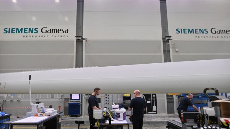 Siemens Energy, sorunlarına destek arıyor