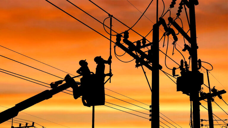 Türkiye’de enerji ithalatı yıllık yüzde 36 azaldı