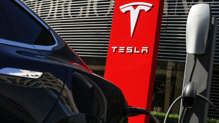 Tesla, Çin’de enerji depolama bataryaları için yeni fabrika kuruyor