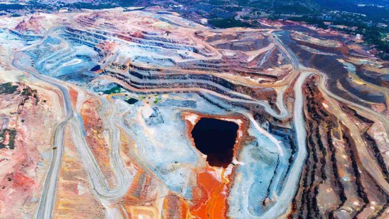 Sürdürülebilir enerjiye geçiş minerallerinin bilinçli kullanımın önemi