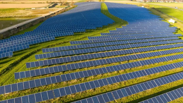 Kolombiya’ya yeni güneş enerji yatırımı!