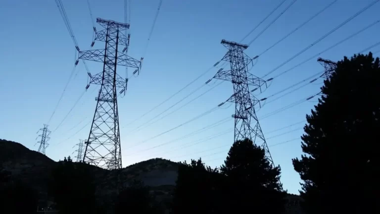 AB, yenilenebilir enerji ve hidrojen ile iklim nötrlüğüne ulaşmayı hedefliyor!