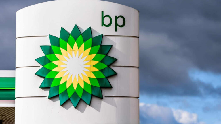 BP: Petrol ve yenilenebilir enerji arasında denge arayışı