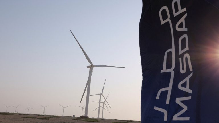 Masdar, Terna Energy ile anlaşmaya vardı