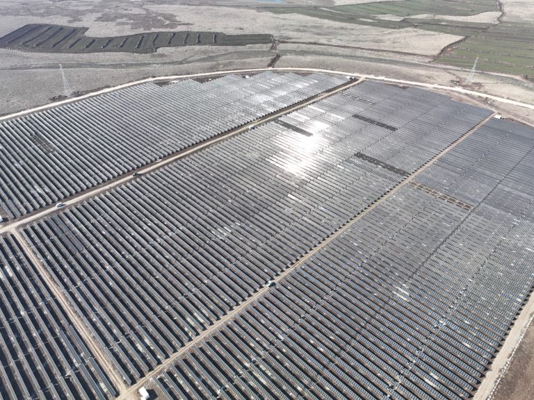 Eksim Enerji, Viranşehir GES projesinde kurulu gücünü 102,6 MW’a yükseltti!