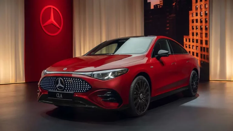 Mercedes, elektrikli CLA’daki şarj krizini çözüyor!