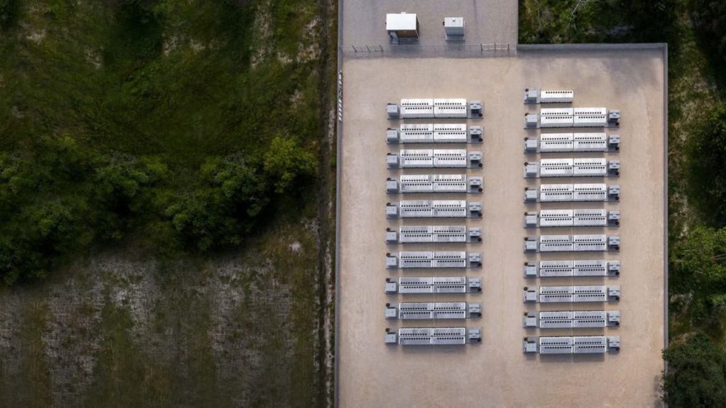 Tesla, Çin’in en büyük enerji depolama tesisini inşa ediyor