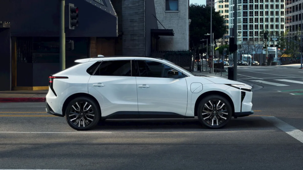 Toyota elektrikli araç satışı