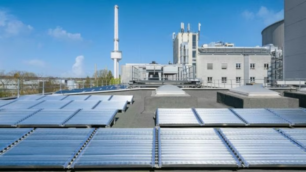 Hidrojen üreten panel