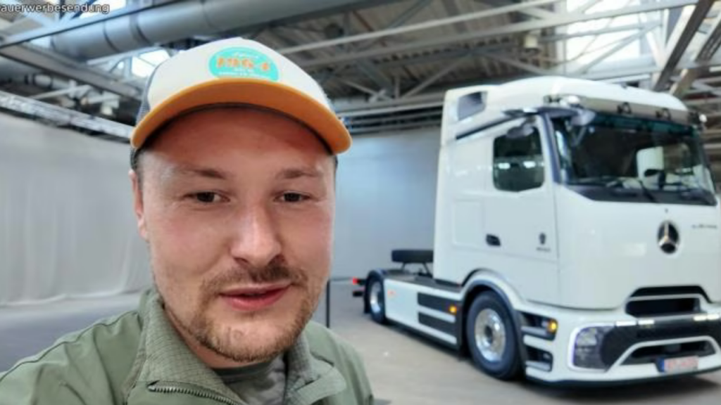 Elektrikli kamyonla dünya turu