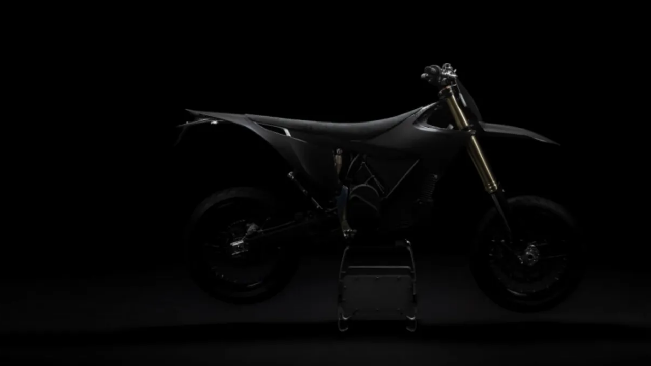 elektrikli supermoto modeli