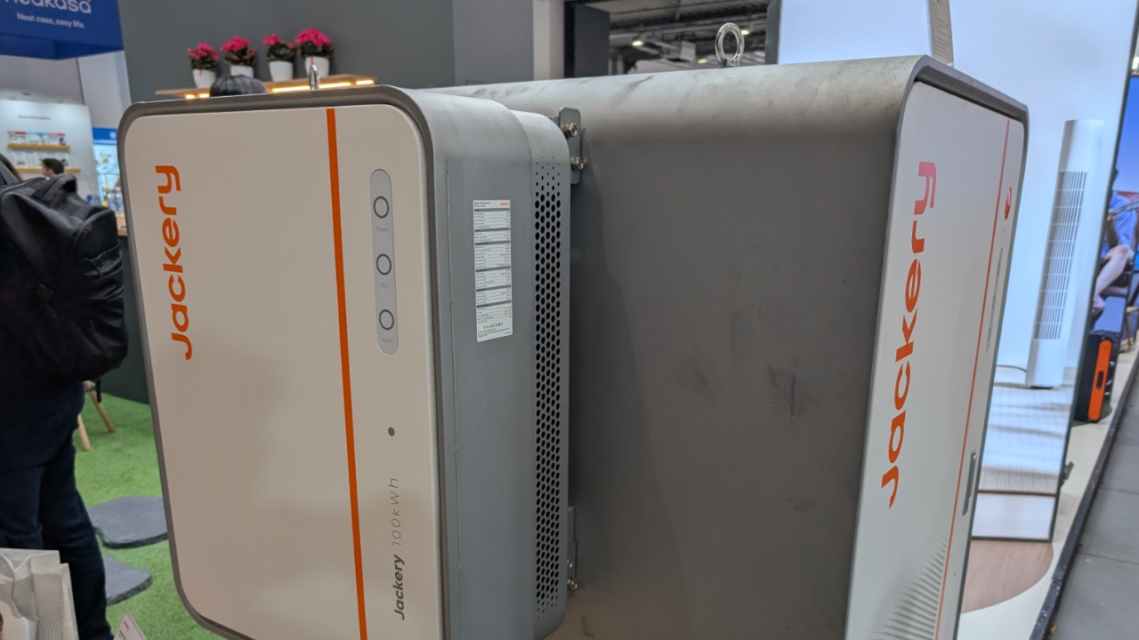 Jackery 100 kWh batarya